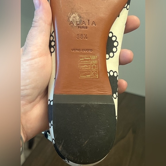 ALAIA PARIS WOMEN'S 38.5 BLACK & WHITE BALLERINA BALLET FLATS - Picture 8 of 16